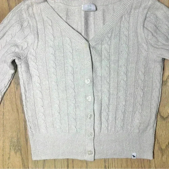 Abercrombie Kids Girls Button Up Cream Cable
Knit Cardigan Size 11/12 - Picture 2 of 7
